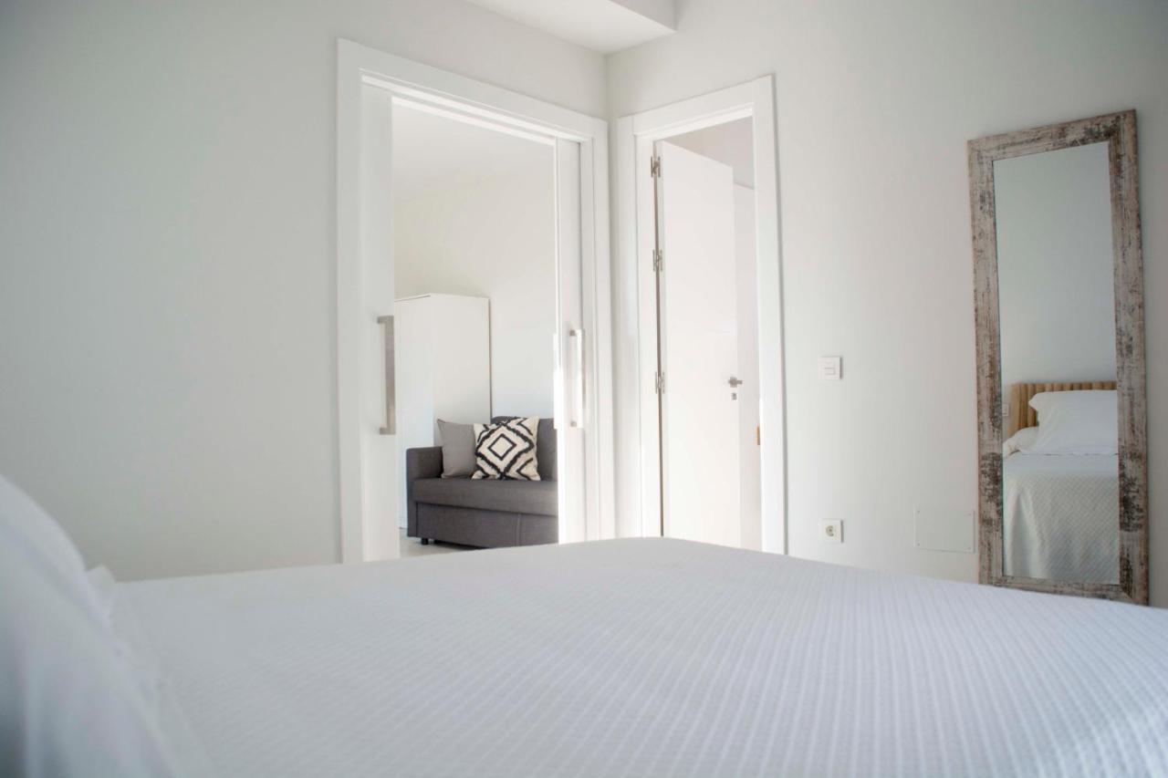 Apartamentos Madreselva Fernan Perez Bagian luar foto