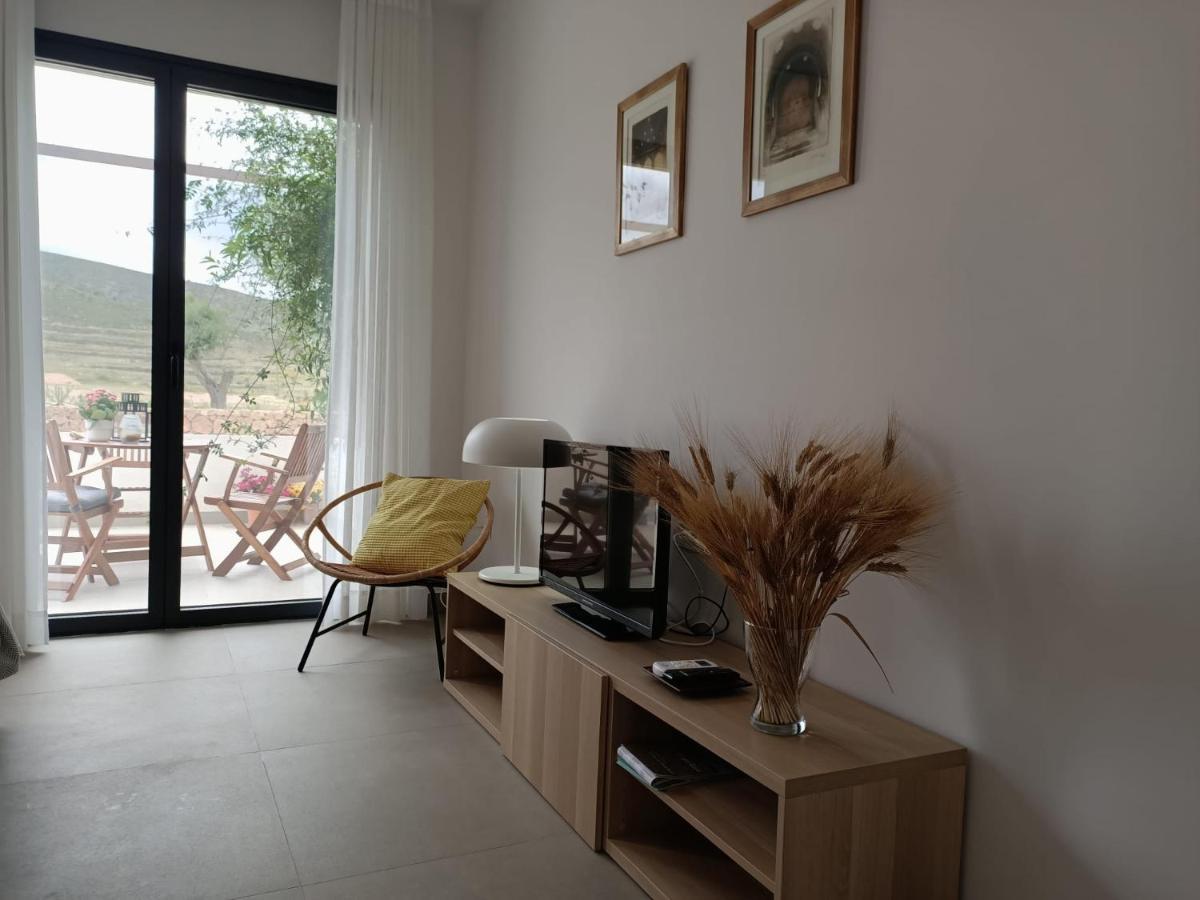 Apartamentos Madreselva Fernan Perez Bagian luar foto