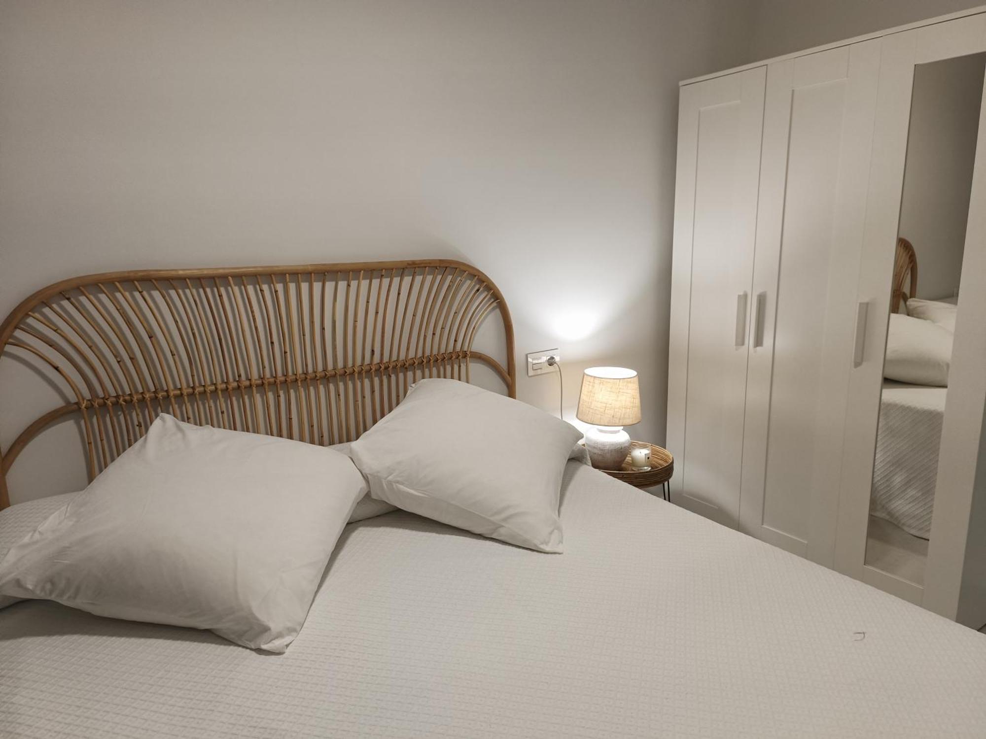 Apartamentos Madreselva Fernan Perez Bagian luar foto